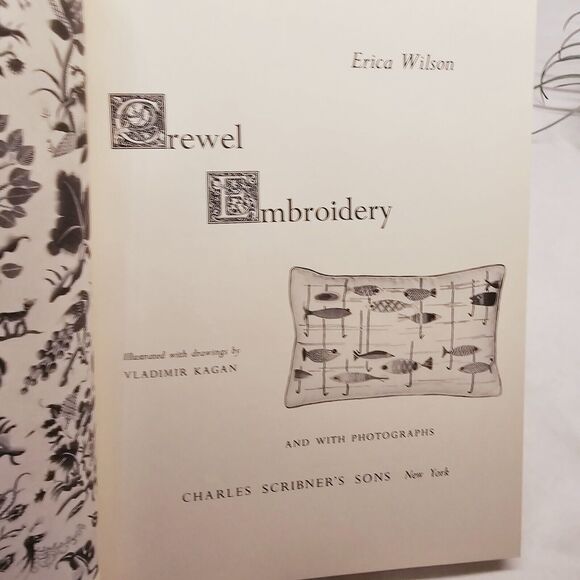 Vintage CREWEL EMBROIDERY How to Book by Erica Wilson HC DJ 1962 - Picture 9 of 12